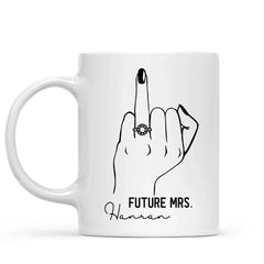 Personalisierte zukünftige Frau Tasse – Ring-Finger-Tasse – Verlobungsgeschenk für die zukünftige Braut – Brautparty-Geschenk – Hochzeitstasse