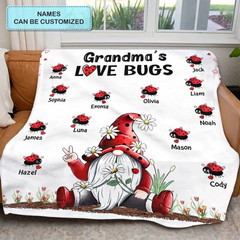 Grandma's Love Bugs Gnome – personalisierte Decke – Geschenk für Oma 