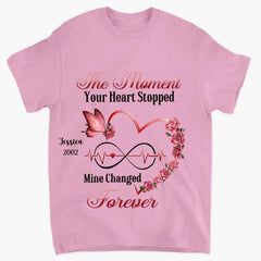 Memorial Butterfly Heart Infinity, Der Moment, in dem dein Herz stehen blieb, meins veränderte sich für immer, personalisiertes T-Shirt und Kapuzenpullover