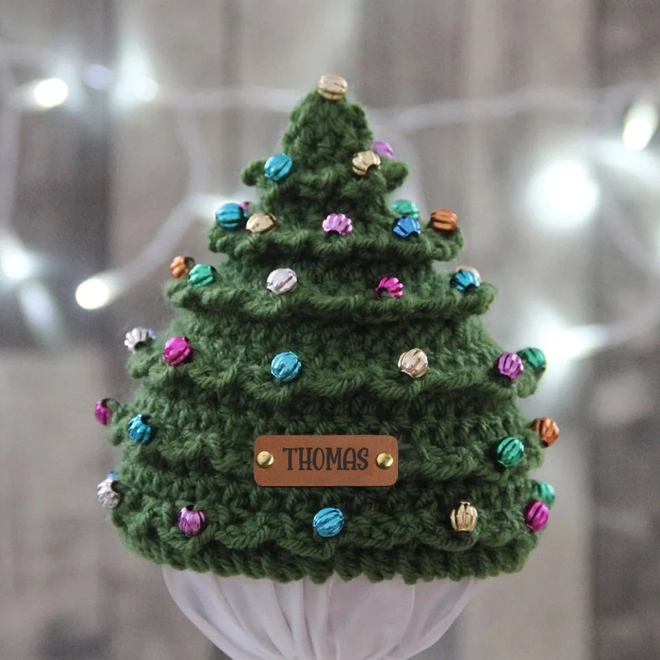 Personalized Leather Patch Christmas Tree Crochet Hat_yyth