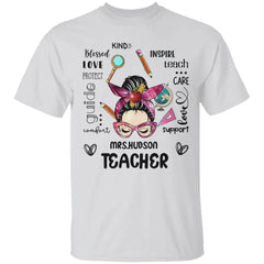 Messy Bun Teacher Typografie Personalisiertes Weltraum-T-Shirt