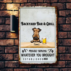 Personalisiertes BackYard Bar &amp; Grill-Hund und Katze, stolz darauf, was auch immer Sie mitgebracht haben, individuelles Metallschild